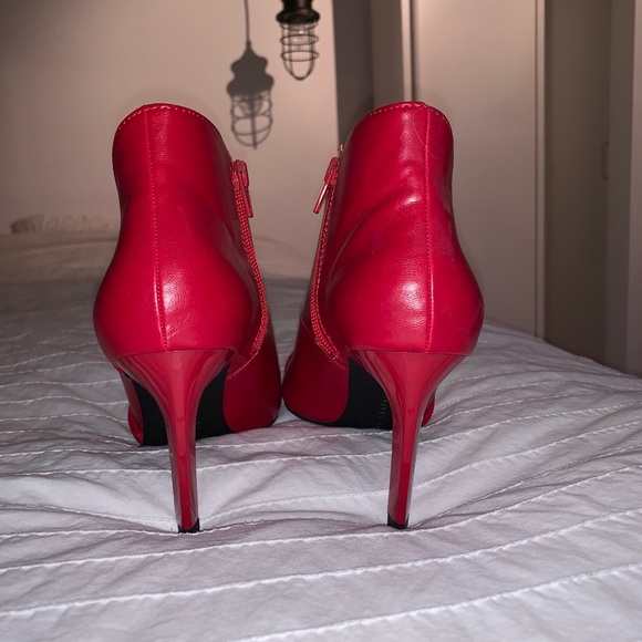 Red high heels from Zara, size 39 Eu / 8 US - Picture 4 of 4